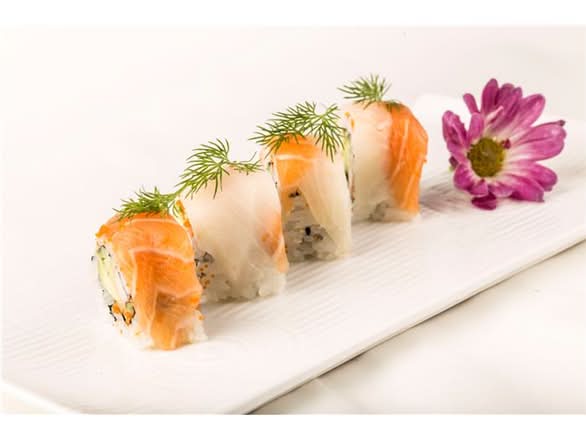 Rainbow Roll (8pcs)彩虹卷（8件）